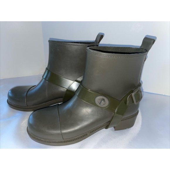 Women’s COACH MOTO Olive Army Green Slip On Rubber 1” Heels Rain Boots SZ 6 - Picture 1 of 10